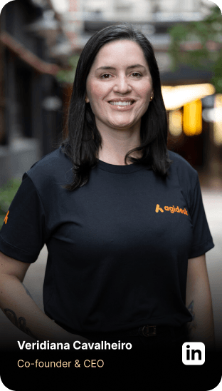 https://www.linkedin.com/in/veridiana-cavalheiro-agidesk-software/